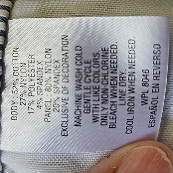 CHARTER CLUB, Y2K Womens Newport slim crop searsucker pants. Gray/white. SIZE 12 - Picture 13 of 15